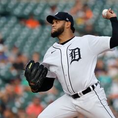 Eduardo Rodriguez invokes no-trade clause to kill Dodgers deal