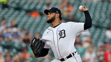 The Detroit Tigers and Los Angeles Dodgers had a trade deal in place for left-handed starter Eduardo Rodriguez, but he said “No” and the deal is dead.