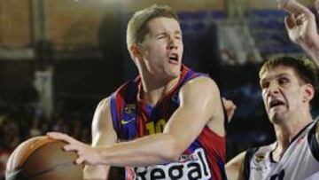 <strong>JAKA LAKOVIC.</strong>