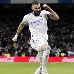 Benzema, en la mesa de Cristiano