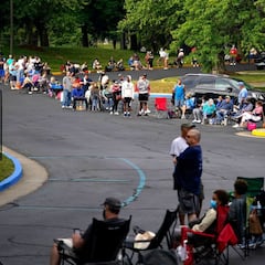 How are extra unemployment benefits changing in New Jersey and other states?