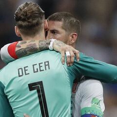 Ramos ejerce de capitán: "En mi equipo siempre De Gea"