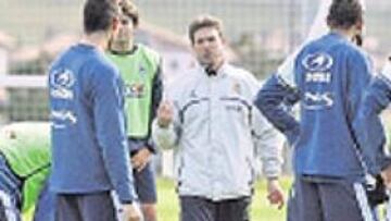 <b>UNIÓN. </b>Arconada salió ayer en defensa de su plantilla.