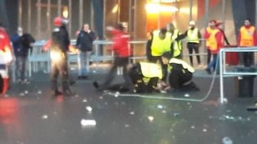 Uno de los heridos en San Mamés continúa hospitalizado