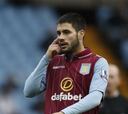 Carles Gil debuta como titular en el Aston Villa con un golazo