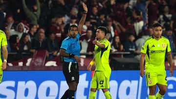 1x1 de la U: el cansancio y la falta de ideas acabaron con el sueño continental