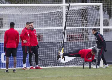 Simeone: "Diego Costa and Vitolo can play against Lleida"