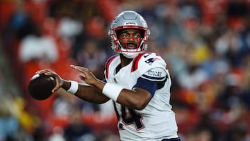 LANDOVER, MD - AUGUST 25: Jacoby Brissett #14 of the New England Patriots looks to pass against the Washington Commanders in the first quarter of a preseason game at Commanders Field on August 25, 2024 in Landover, Maryland. Scott Taetsch/Getty Images/AFP (Photo by Scott Taetsch / GETTY IMAGES NORTH AMERICA / Getty Images via AFP)