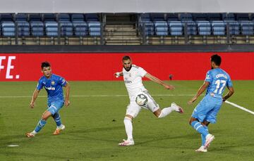 3-0. Karim Benzema maracó el tercer gol.