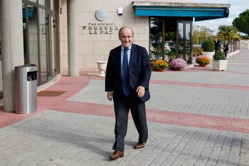 José María García a su llegada al Tanatorio de La Paz.