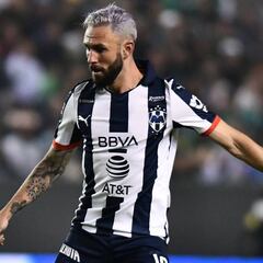 Miguel Layún quiere regresar a jugar, pero teme exponer a su familia
