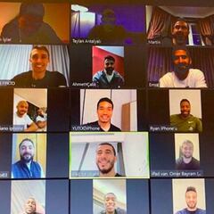 Fatih Terim se reúne con Falcao y la plantilla por videollamada