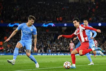 João Félix y John Stones.