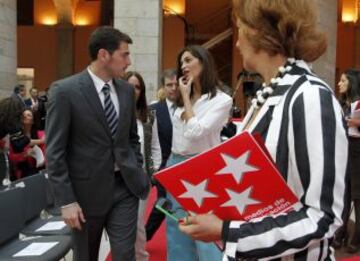 Iker Casillas a su llegada con Sara Carbonero.