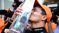 MIAMI, FLORIDA - MAY 05: Race winner Lando Norris of Great Britain and McLaren celebrates victory with his team after the F1 Grand Prix of Miami at Miami International Autodrome on May 05, 2024 in Miami, Florida.   Clive Mason/Getty Images/AFP (Photo by CLIVE MASON / GETTY IMAGES NORTH AMERICA / Getty Images via AFP)