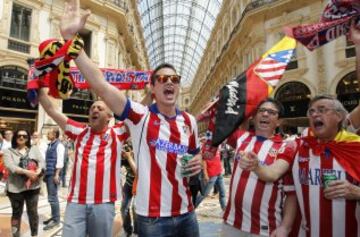 Las fan zone de Real Madrid y Atlético estuvieron muy animadas