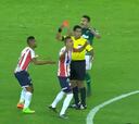 Kung fu red card in Copa Libertadores