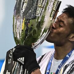 Cuadrado asiste y Juventus es campeón de la Supercopa