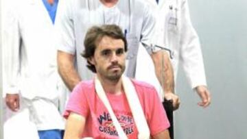 <b>HERIDAS DE GUERRA. </b>Samuel, ayer en el hospital de Bilbao.