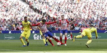 EL 24 de febrero de 2019, Morata anotó su primer gol con la elástica rojiblanco. Fue ante el Villarreal en el Metropolitano el tanto que inauguró el marcador, el partido acabaría 2-0.


GOL MORATA 1-0 