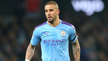 Kyle Walker tuvo una fiesta sexual antes de instar a los fans a que se quedaran en casa