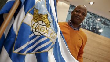 Dely Valdés, nuevo entrenador del Málaga juvenil.