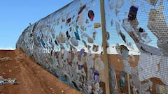 Australia has 6,200 miles of fencing surrounding the entire country: without it, thousands of tons of trash would sweep through farms and cities