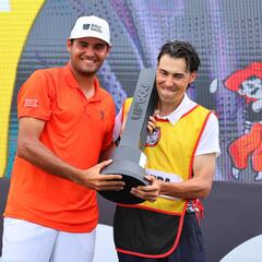 Chacarra gana el premio más alto de un español en la historia