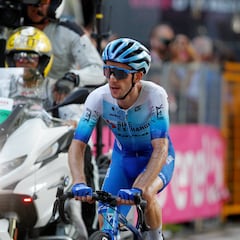 Simon Yates se impone en la Vuelta a Castilla y León