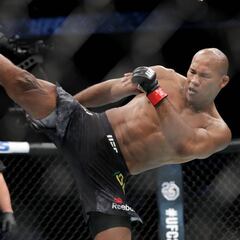 Ronaldo Souza repite la historia: noquea a Brunson en un asalto