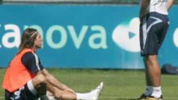 <b>REAL MADRID </b> Bernd Schuster y Sergio Ramos durante un entrenamiento.