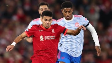Luis Díaz y Rashford, en un partido entre el Liverpool y el Manchester United.