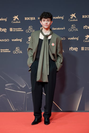 El director de cine Diego Céspedes posa en la alfombra roja de la 40º edición de los Premios Goya.