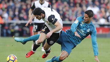 27/01/18 PARTIDO PRIMERA DIVISION 
 VALENCIA CF  -  REAL MADRID 
 GUEDES  VARANE 