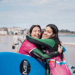 Varios famosos españoles disfrutan de la orografía única de Cantabria