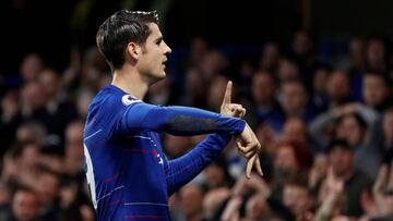 Soccer Football - Premier League - Chelsea v Crystal Palace - Stamford Bridge, London, Britain - November 4, 2018  Chelsea&#039;s Alvaro Morata celebrates scoring their first goal    Action Images via Reuters/Matthew Childs  EDITORIAL USE ONLY. No use wit