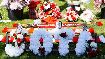 Homenajes en el estadio Anfield, sede del Liverpool, en memoria de Diogo Jota