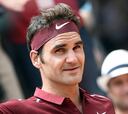 Federer gana a Zverev pero no sabe si podrá jugar los octavos