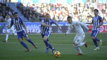 Borja Bastón y Tomás Pina dejan al Valencia helado