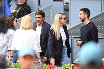 Xisca Perelló, Ana María Parera, Raúl González, Maribel Nadal y David Broncano asisten al partido entre Rafa Nadal y el argentino Pedro Cachín del Mutua Madrid Open.