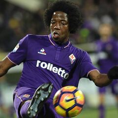 Carlos Sánchez completará 300 partidos oficiales en Europa