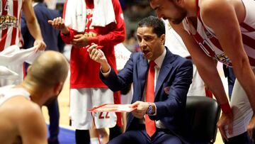 Sfairopoulos, entrenador del Olympiacos.