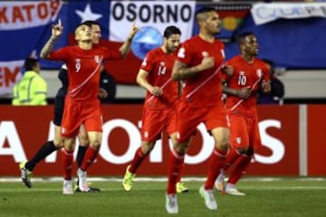 Perú enfrentó a Bolivia en Temuco.