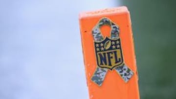 Durante las semanas del &quot;Salute our Troops&quot; los detalles militares inundan los partidos de la NFL.