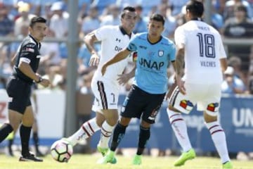 Iquique le arrebató la cima a Colo Colo