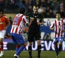 Borbalán sacó al Atleti dos de sus cinco rojas