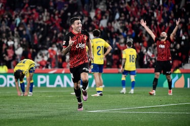 El tigre de Betanzos ha vuelto a su mejor versión. Un gol y una asistencia para liderar, junto a Muriqi, una buena victoria.