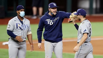 Blake Snell, Brandon Lowe y Joey Wendle se vistieron de h&eacute;roes para los Rays, quienes lograron mantener a margen a la ofensiva de los Dodgers.