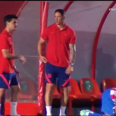 La frase de Torres en caliente a sus jugadores nada más perder contra el Madrid el derbi