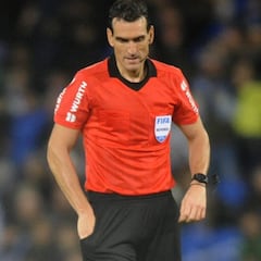 La FIFA elige al español Martínez Munuera para el VAR de la final del Mundialito